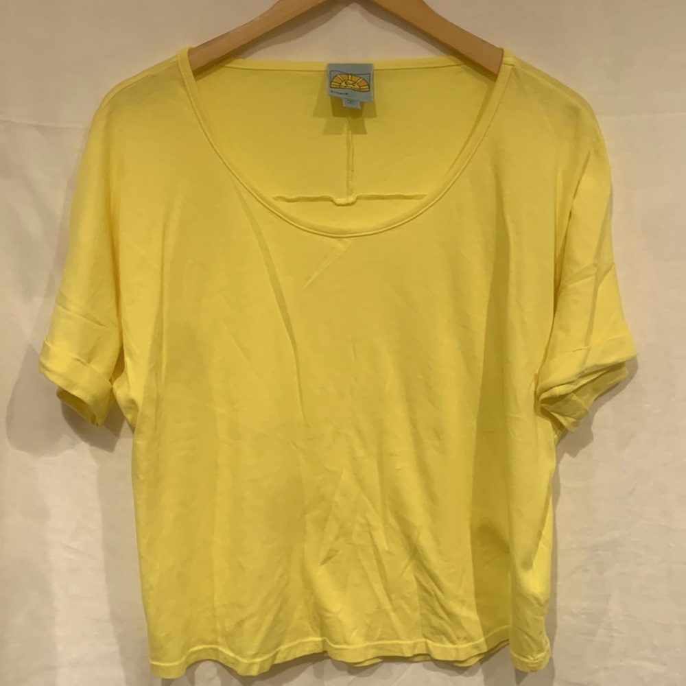 Women’s Tee